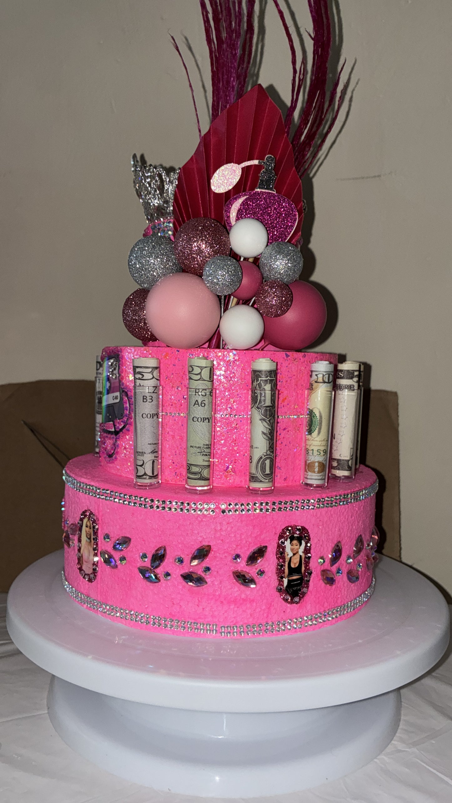 MoneyCake- Nicki Minaj inspired