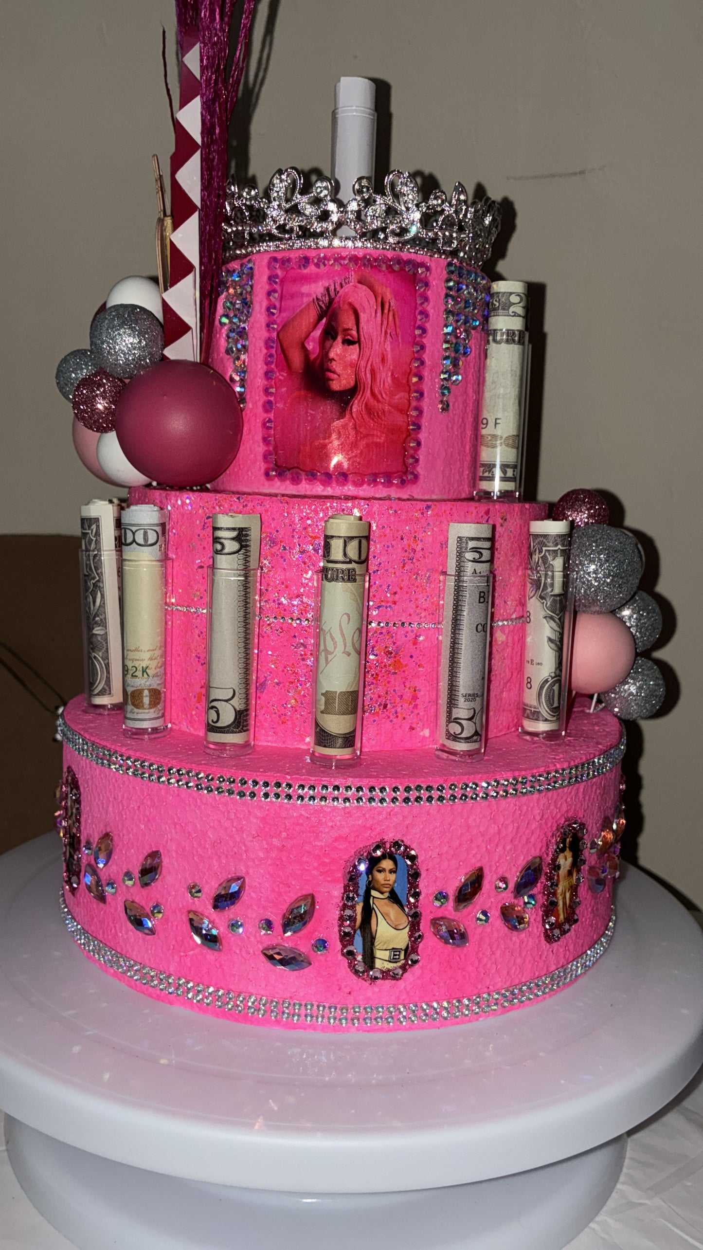 MoneyCake- Nicki Minaj inspired