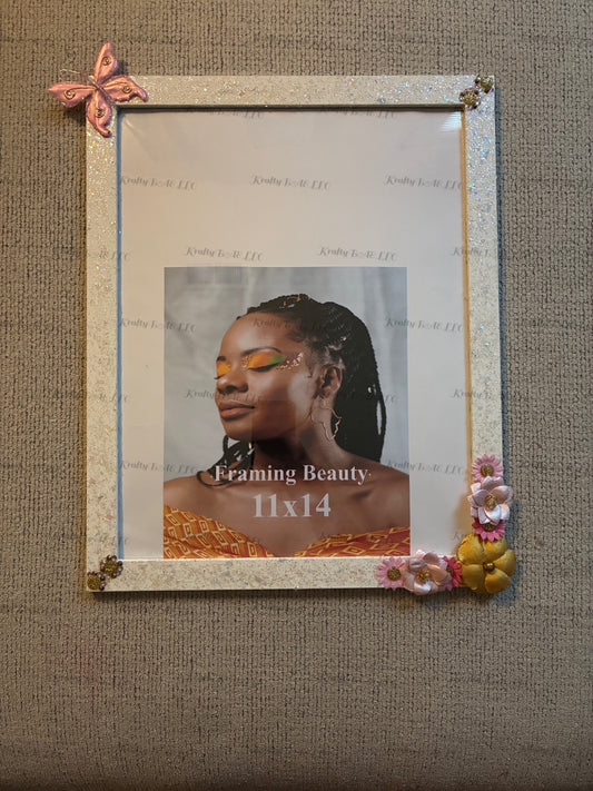 11x14 Picture frame – ‘Framing Beauty’